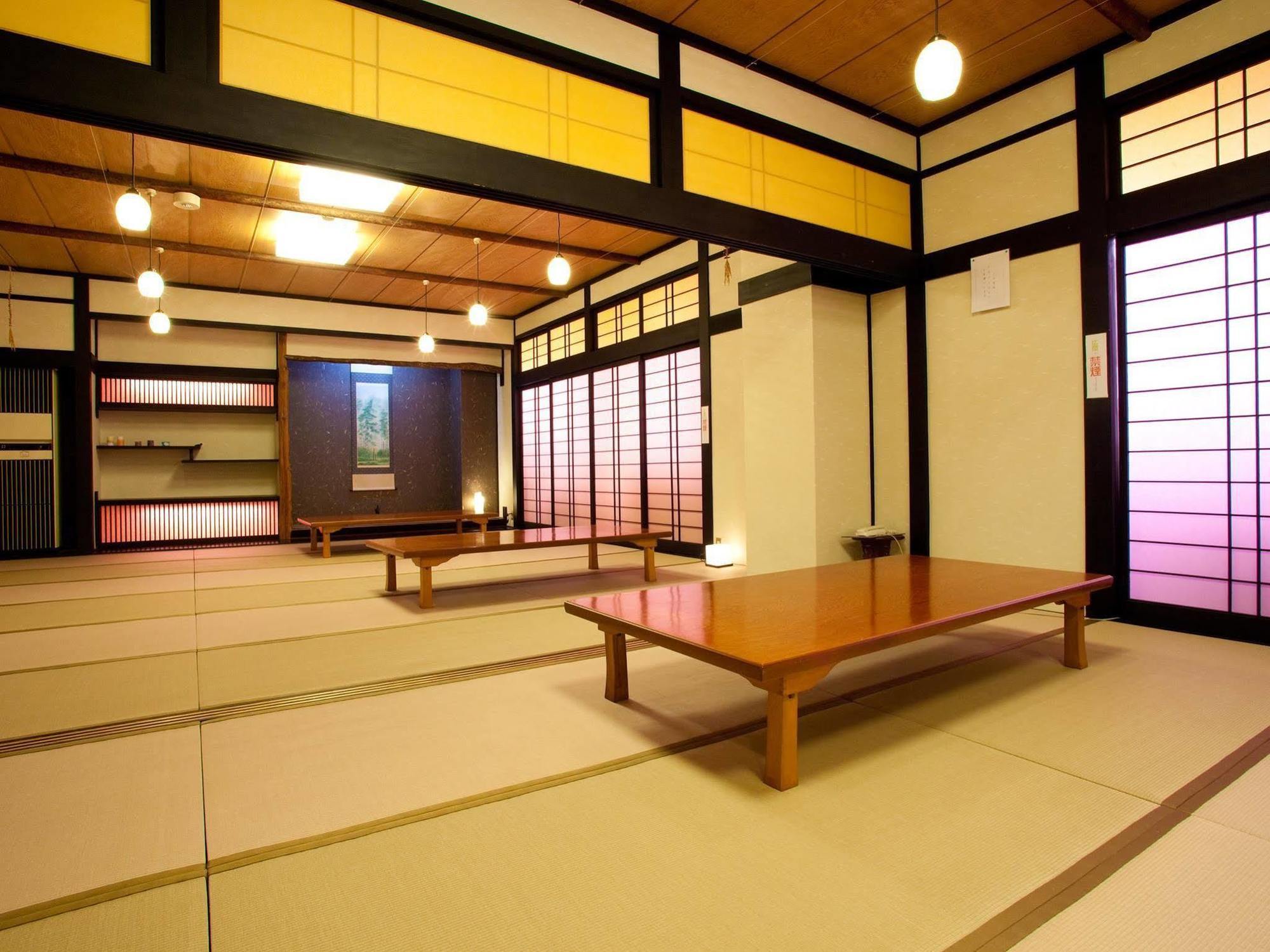 Wakatake Hotell Katsuura  Exteriör bild